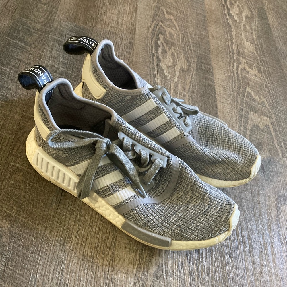 Adidas Tennis Shoes